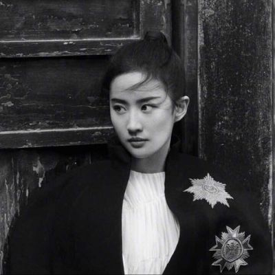 相乐总三（身份：赤报队队长、左之助师父） - 怀旧港剧全集在线观看 - APP影视